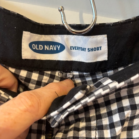 Gingham Shorts Sz 4 Preppy Classic Timeless Romantic - Picture 3 of 5
